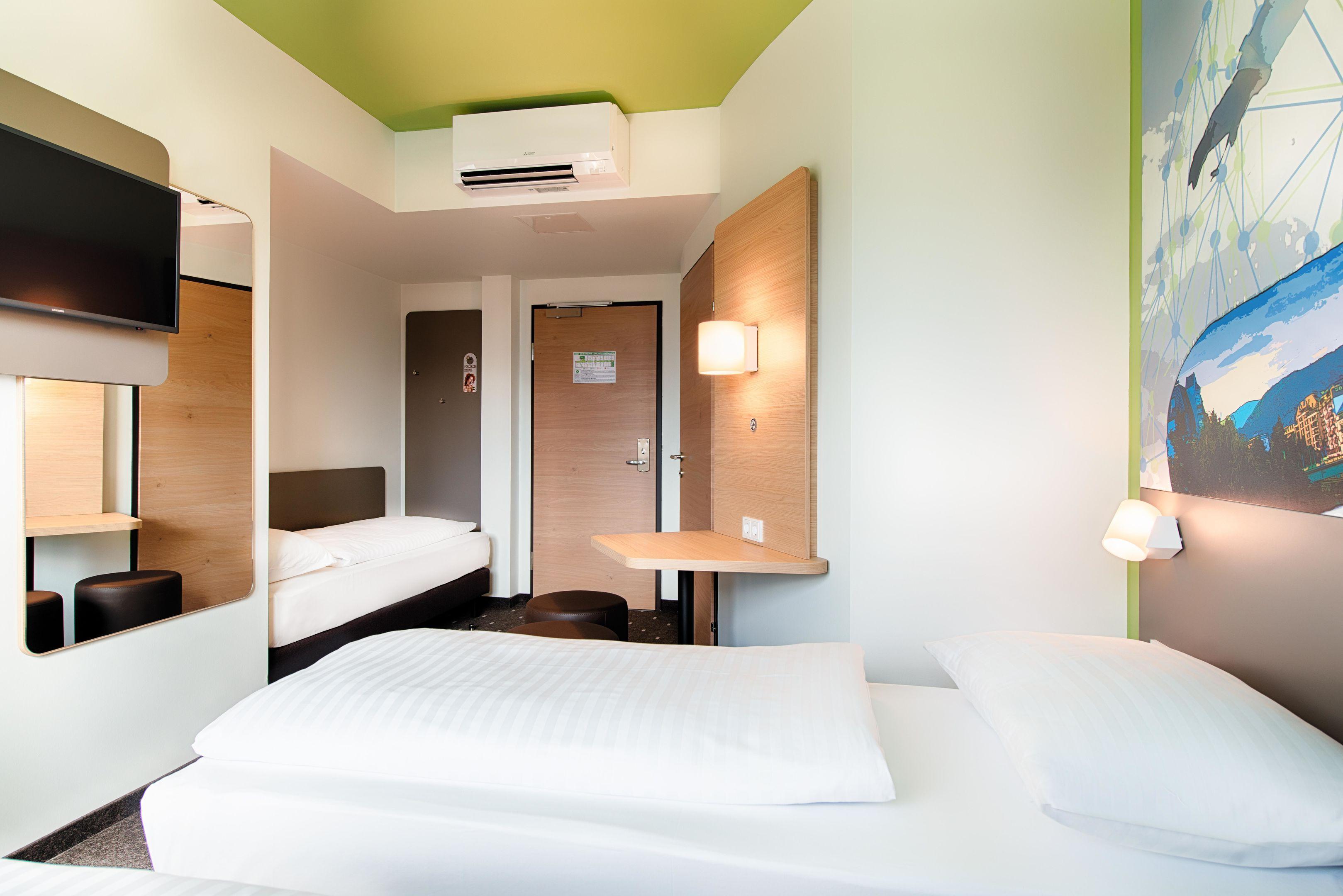 B&B Hotel וילאך מראה חיצוני תמונה